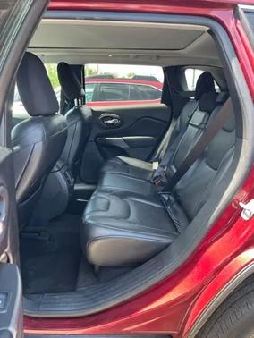 Velvet Red Pearlcoat 2019 Jeep Cherokee Limited