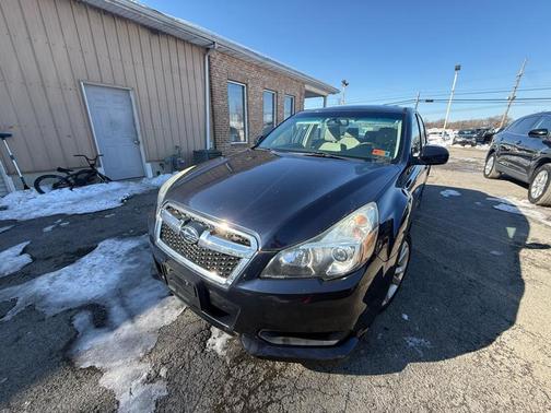 2013 Subaru Legacy Premium