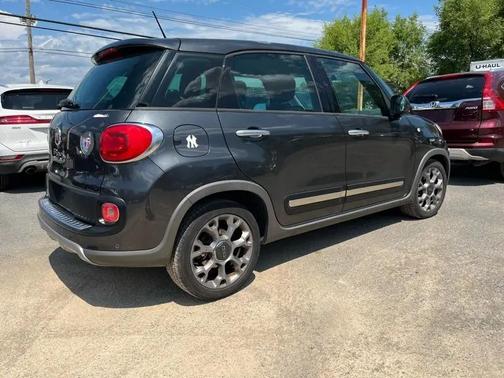 Nero Puro (Straight Black) 2014 FIAT 500L Trekking