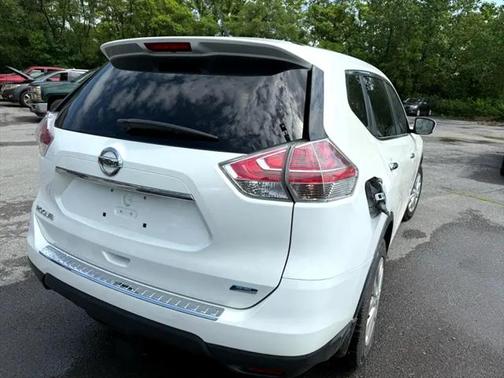 2014 Nissan Rogue S