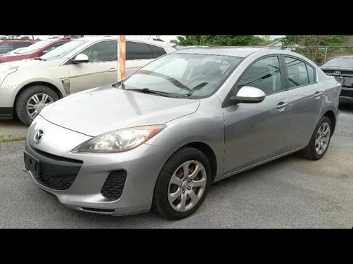 2013 Mazda Mazda3 i Sport