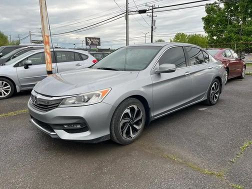gray 2017 Honda Accord EX-L