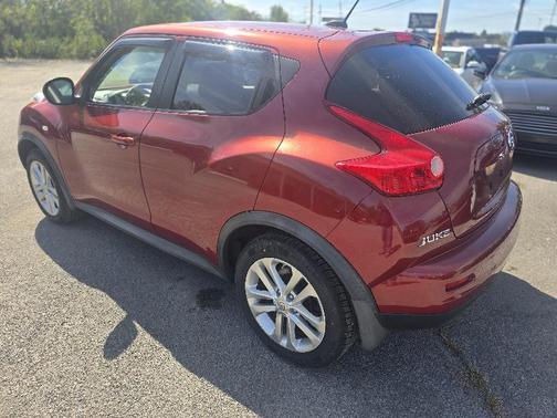 2012 Nissan Juke S AWD