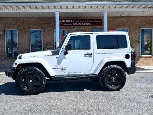 2012 Jeep Wrangler Sahara