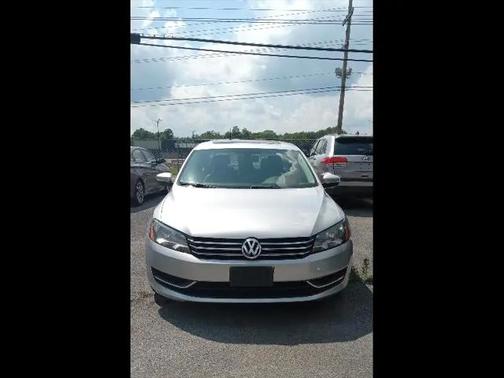 2013 Volkswagen Passat 2.5 SE