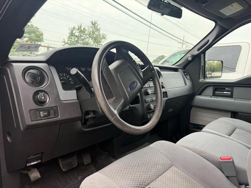 2012 Ford F-150 STX
