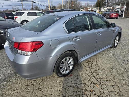 2012 Subaru Legacy Base