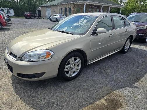 Champagne 2011 Chevrolet Impala LT