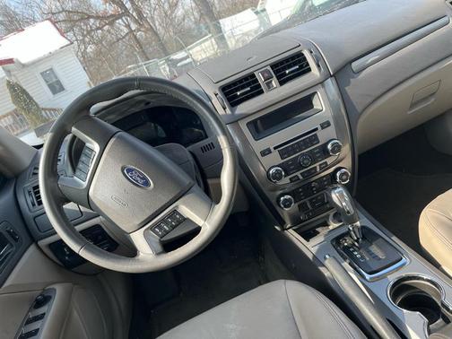 2010 Ford Fusion SEL