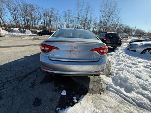2016 Hyundai SONATA Sport