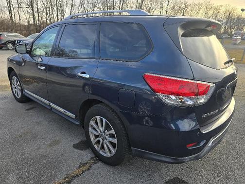 2014 Nissan Pathfinder SL
