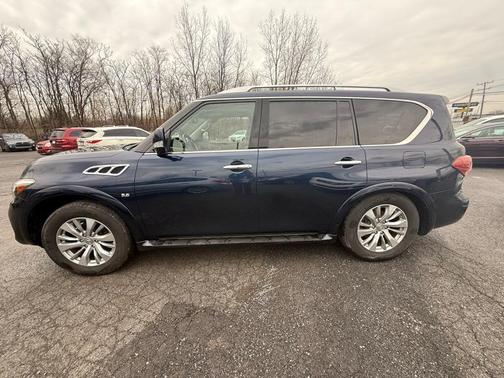 2016 INFINITI QX80 Base