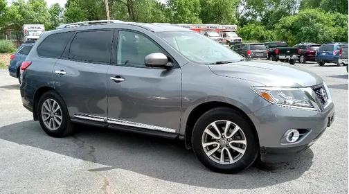 2015 Nissan Pathfinder SL