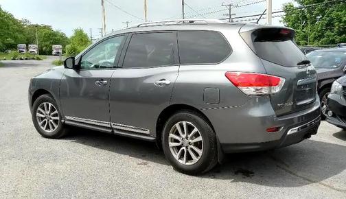 2015 Nissan Pathfinder SL