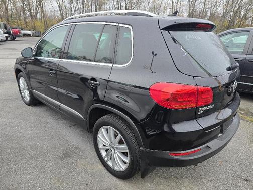 2016 Volkswagen Tiguan R-Line
