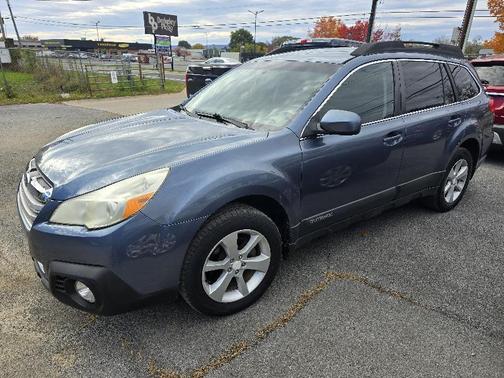 2013 Subaru Outback 2.5i Premium