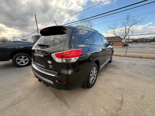 2015 Nissan Pathfinder SL