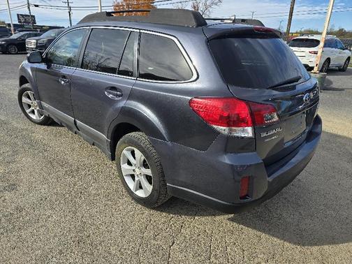 2014 Subaru Outback 2.5i Premium
