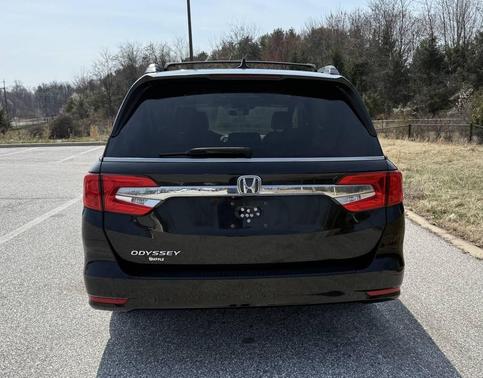 Crystal Black Pearl 2018 Honda Odyssey EX-L