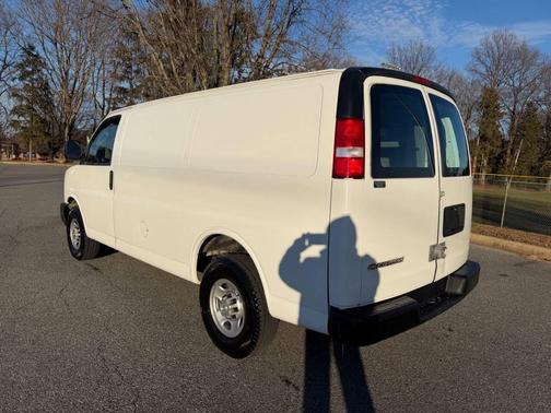 2021 Chevrolet Express 2500 RWD 2500 Regular Wheelbase WT