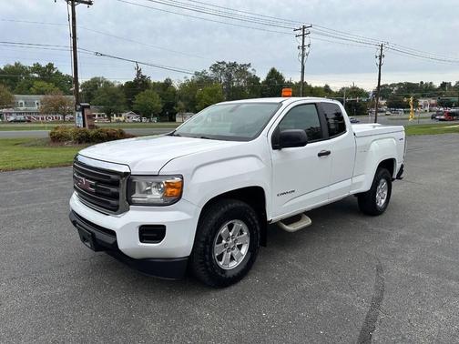 2016 GMC Canyon Base