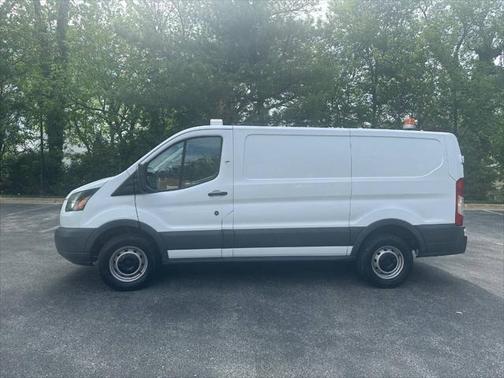 2015 Ford Transit-250 Base