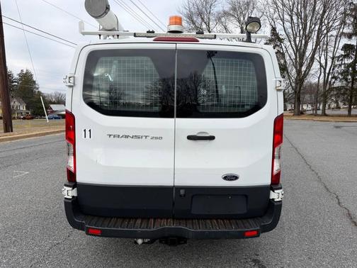 2015 Ford Transit-250 Base