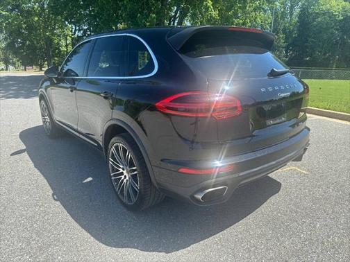 2016 Porsche Cayenne S