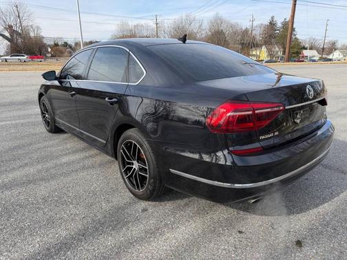 2017 Volkswagen Passat 1.8T SE