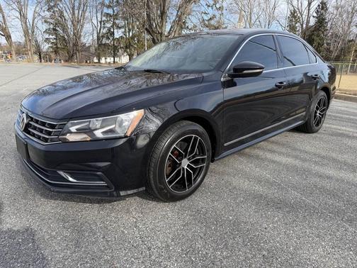 2017 Volkswagen Passat 1.8T SE