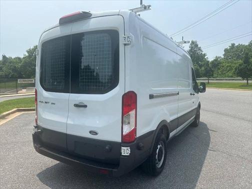 2018 Ford Transit-250 Base
