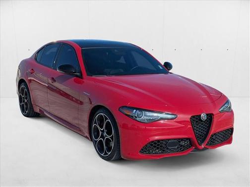 2023 Alfa Romeo Giulia Veloce RWD
