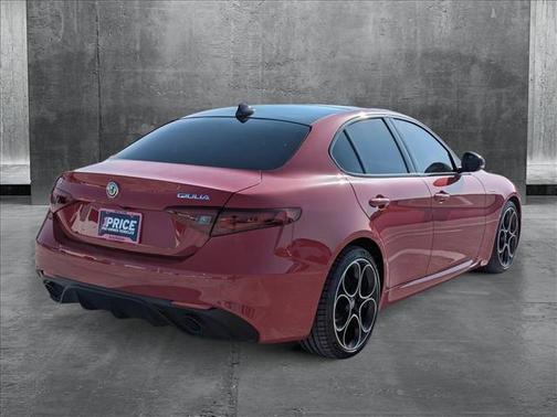2023 Alfa Romeo Giulia Veloce RWD