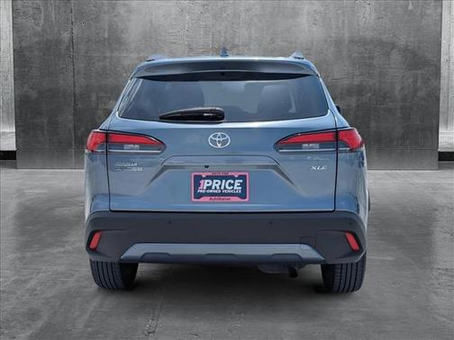 2023 Toyota Corolla Cross XLE