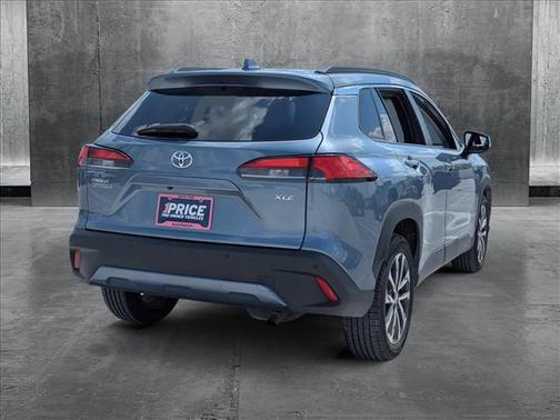 2023 Toyota Corolla Cross XLE