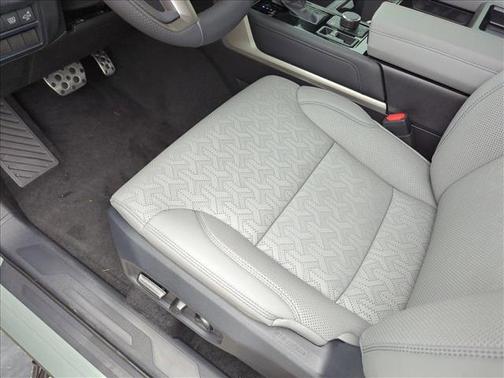 2025 Toyota Tundra Hybrid Limited