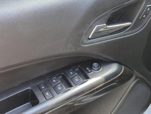2016 GMC Canyon SLE