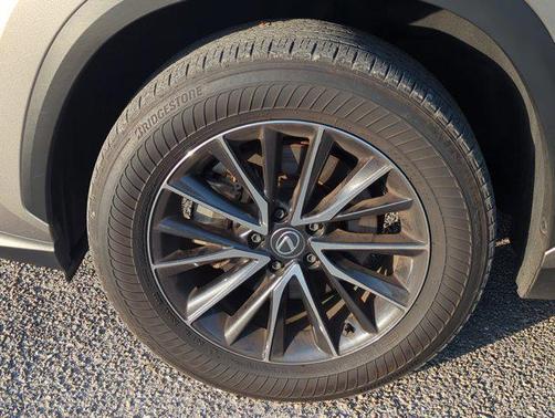 Atomic Silver 2024 Lexus NX 250 Premium