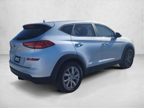 Molten Silver 2019 Hyundai TUCSON SE