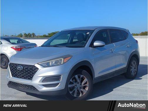 Molten Silver 2019 Hyundai TUCSON SE