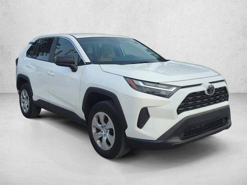 Ice Cap 2024 Toyota RAV4 LE