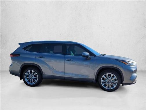 2026 Toyota Highlander Limited