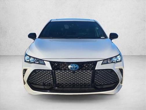 2019 Toyota Avalon Hybrid XSE