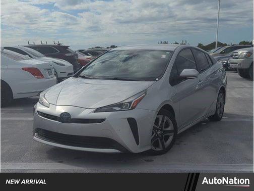2021 Toyota Prius XLE