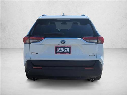 2024 Toyota RAV4 Hybrid SE