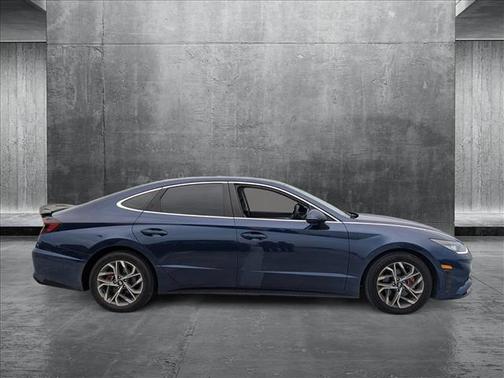 2022 Hyundai SONATA SEL