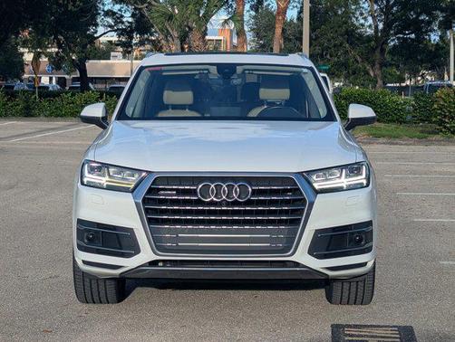 2019 Audi Q7 45 Premium Plus
