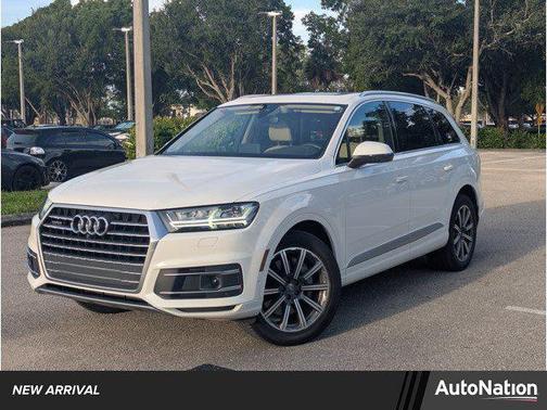 2019 Audi Q7 45 Premium Plus