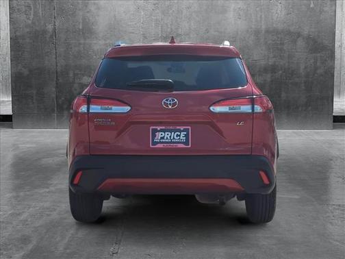2022 Toyota Corolla Cross LE