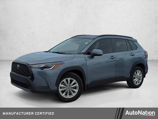 2024 Toyota Corolla Cross LE